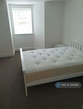 Nice Airy Double Bedroom