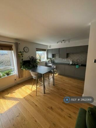 Open Plan Kitchen / Living Room 