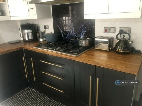 Kitchen (Gas Hob)