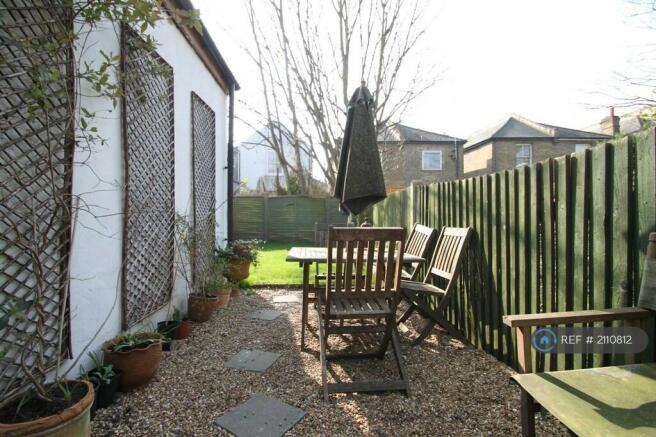 Patio To Back Garden