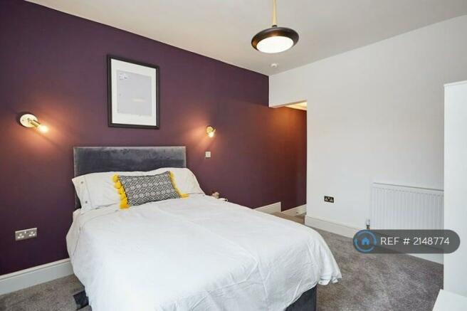 Double Ensuite Room £625 Pcm -  Available