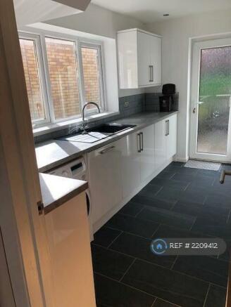 Kitchen Built In Units Dishwasher Fridge