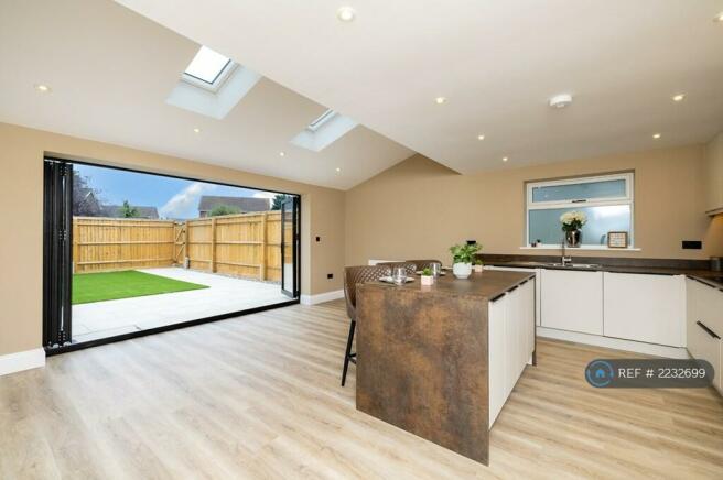 Stunning Family Kitchen