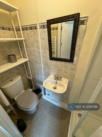 Room 1 Ensuite