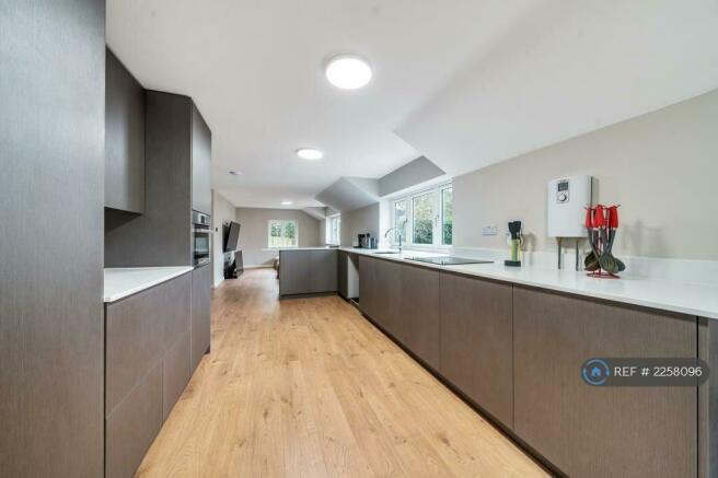 Modern Open Plan Kitchen