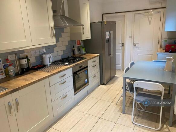 Well Equipped New Kitchen