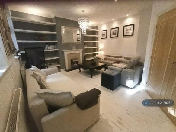 Living Room With 2 Large Sofas