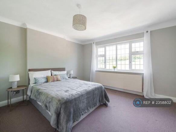Spacious Double Bedroom 3