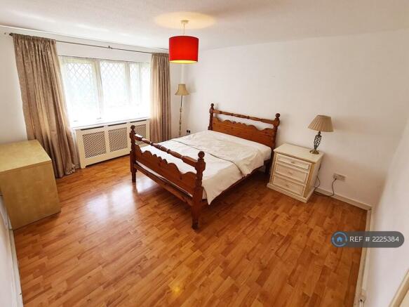 Bedroom 1 - King Bed
