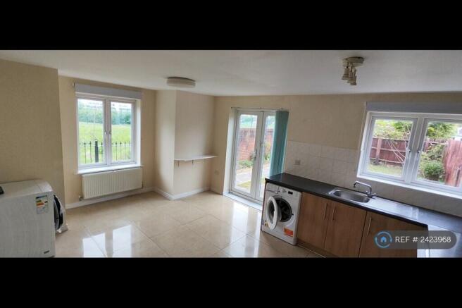 Ground Floor Kitchen 2