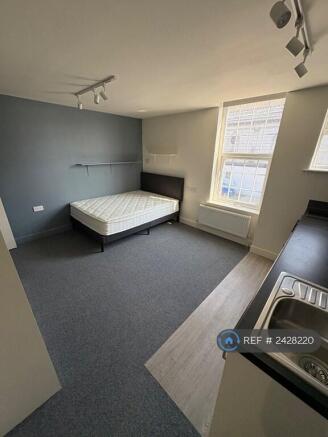 Studio Flat