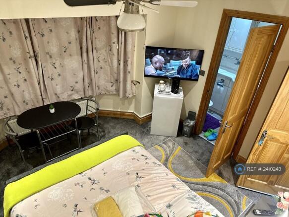 All Bills Ensuite Room
