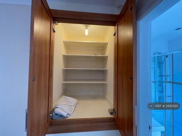 1st Floor En-Suite Room
