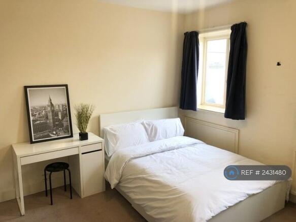 Studio Double Bed