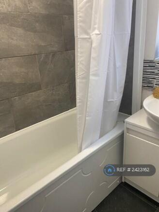 Contemporary Bathroom 