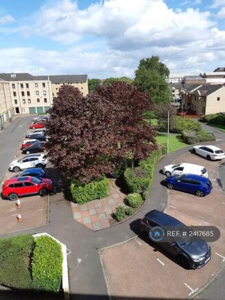 Communal Area & Parking