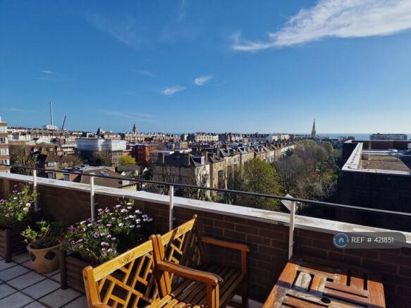 Communal Roof Terrace
