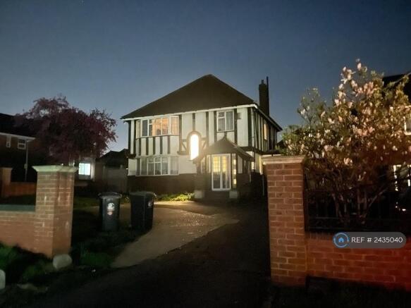 Stapleton House, Manor Rd, Chigwell