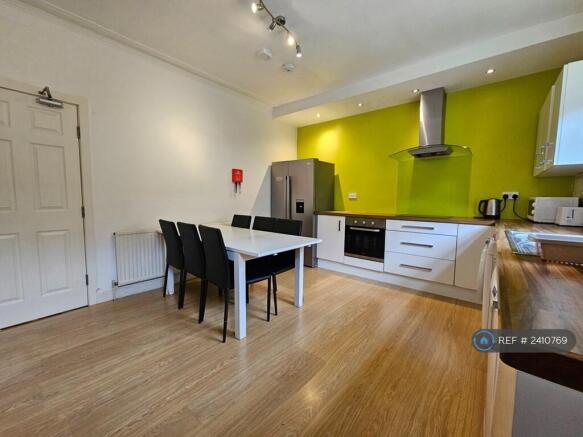 Kitchen/Dinner