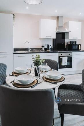 Kitchen/Dining Area