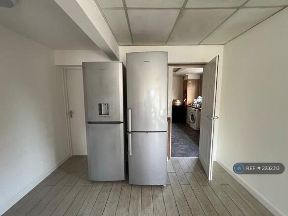 Shared Fridge Freezers 