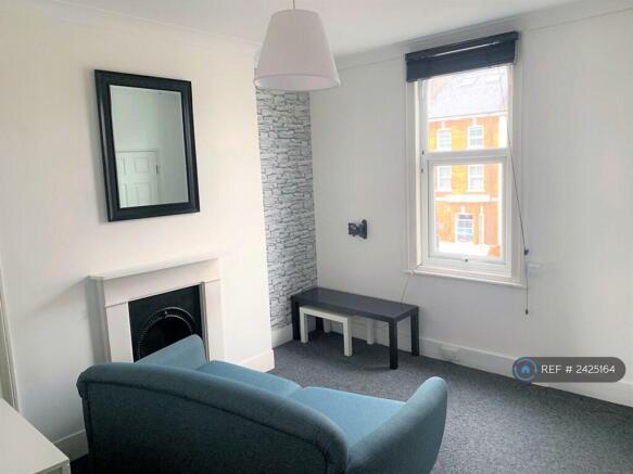 Living Room Front Aspect