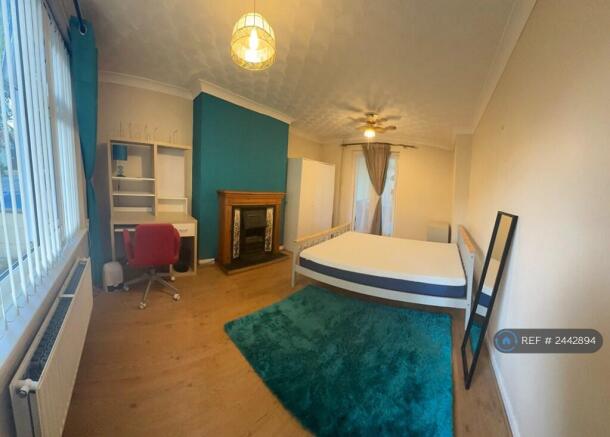 Ground Large Bedroom