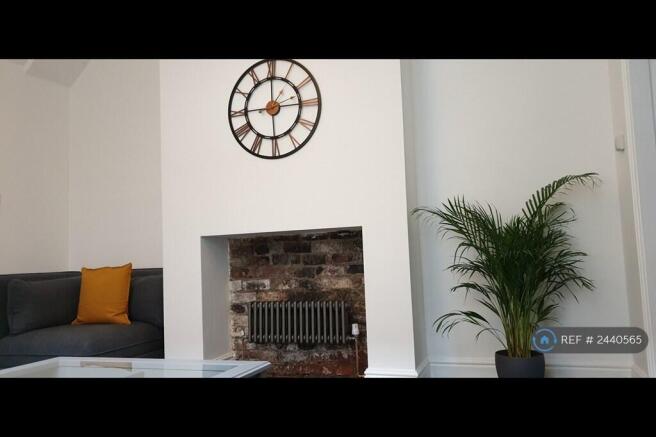 Lounge, Flat 2