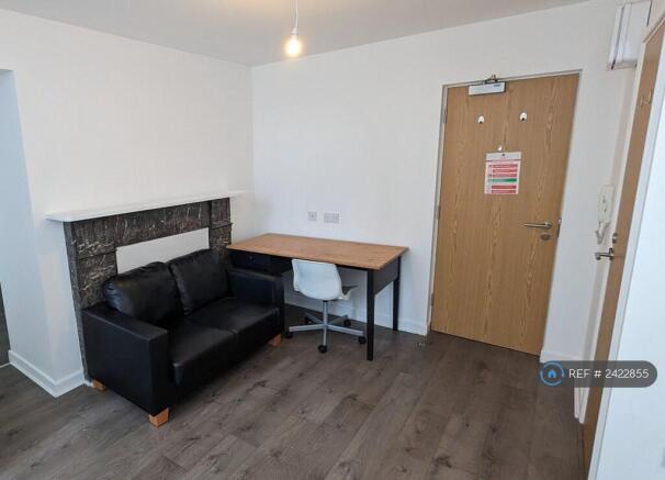 Lounge (Front Door)