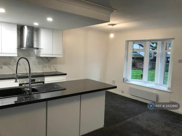 Lounge Kitchen 1