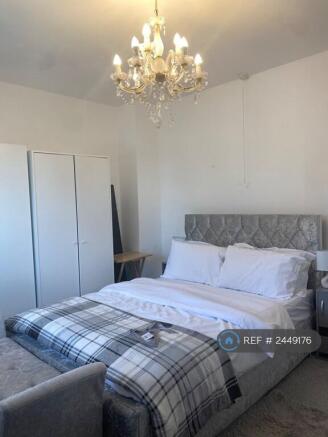 Bedroom 2 (£580)