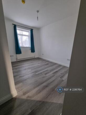 Room 4