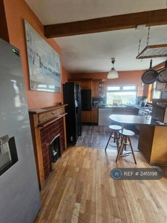 Shared Kitchen 