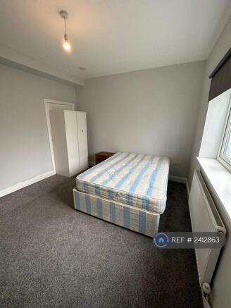 Gf Room £800pcm Bills In- Share Bathroom