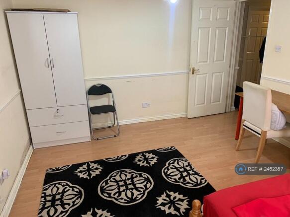 Room Pic3
