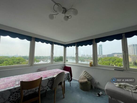 Sitting Room With The View Of The Lake And London