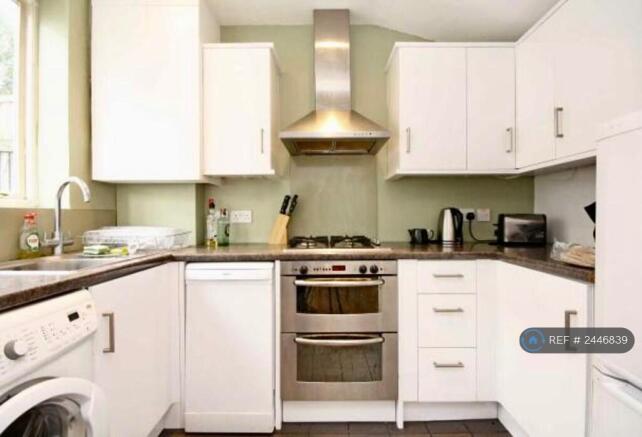 Kitchen With Dish Washer And Washing Machine