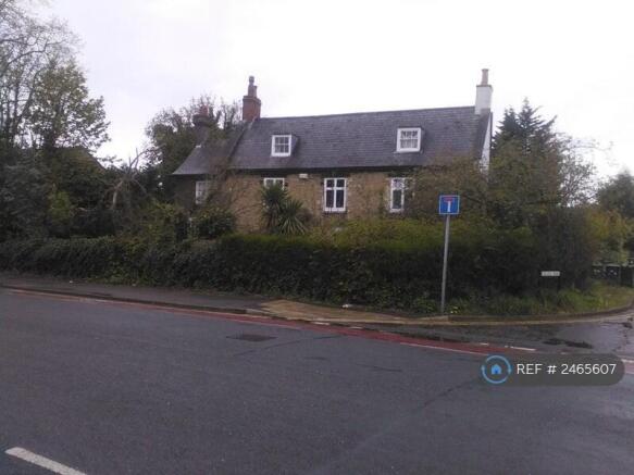 Detached Listed Farmhouse