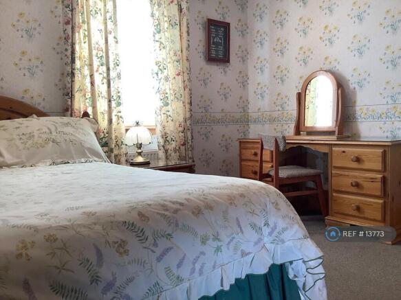 Double Bedroom 