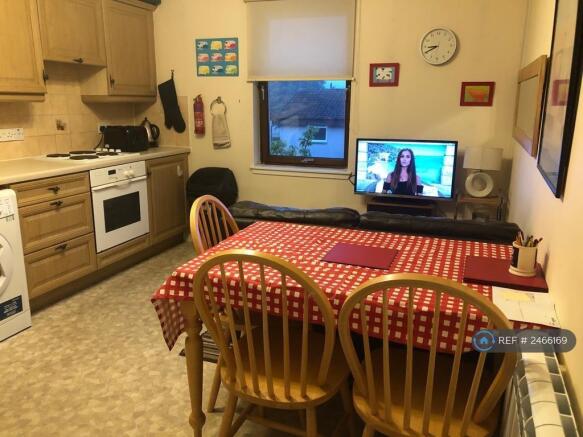 Living Room/Kitchen