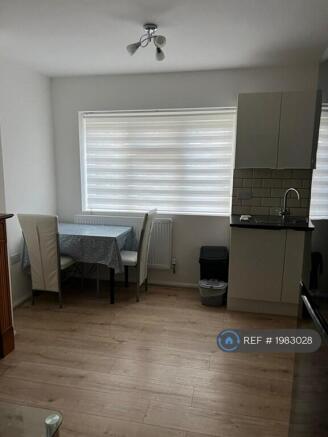 Kitchen/Lounge