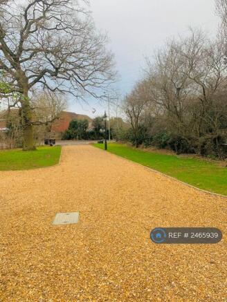 50 Meter Driveway 
