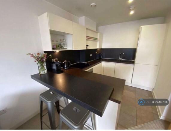 Kitchen/Breakfast Bar