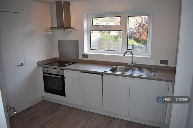 Kitchen (Integrated Fridge & Dishwasher)