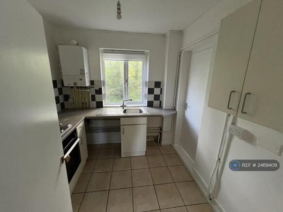 Kitchen Image 1