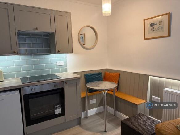 Kitchen With Dining Area 