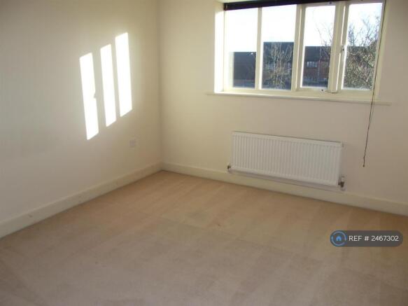 2nd Bedroom