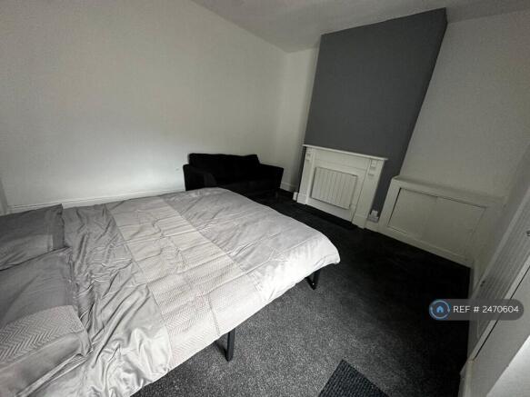 Bedroom / Sitting Room 3