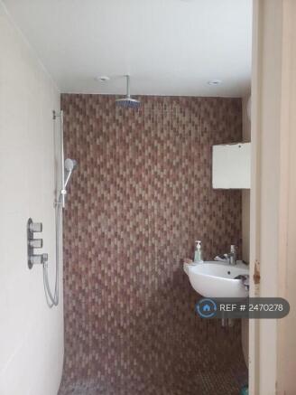 Lower Ground Wetroom