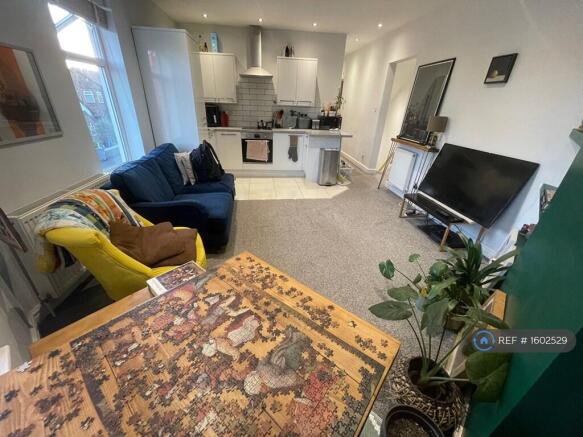 Living Room/ Dinning Room/ Kitchen Alternate View